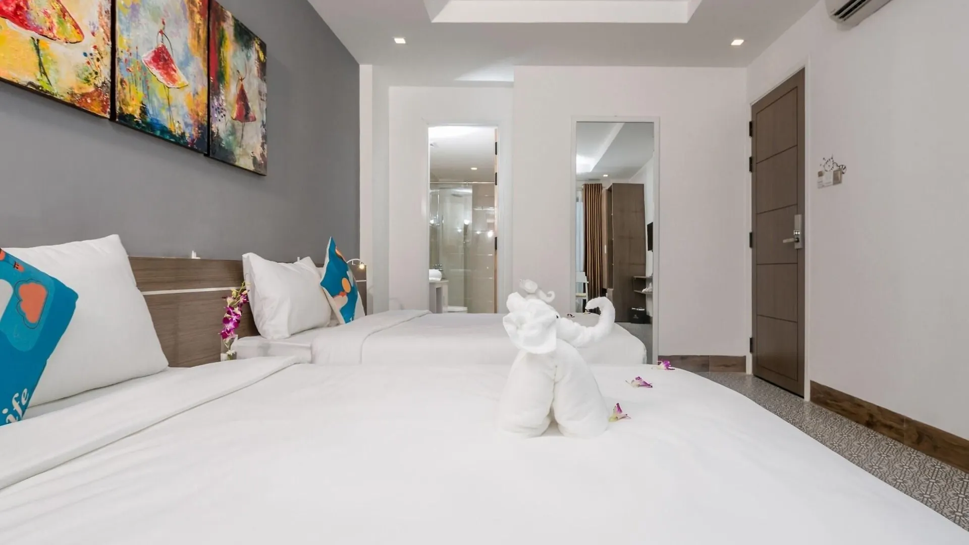 Hotel Raon Danang Beach - Stay 24H