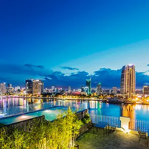 Ibiza Riverfront Powered By Aston Отель