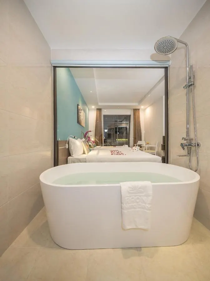 Hotel Raon Danang Beach - Stay 24H